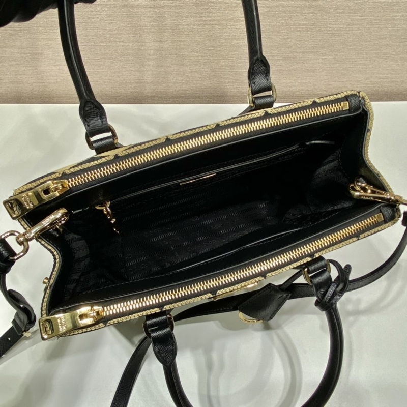 Pra*a top handle bags